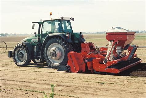 rotadairon tractor